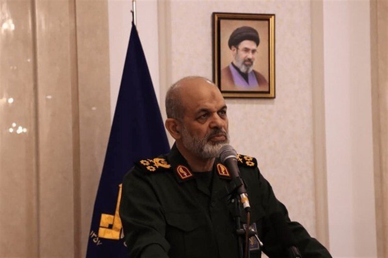 پیام تبریک سرلشکر عبداللهی به فرمانده جدید کل سپاه