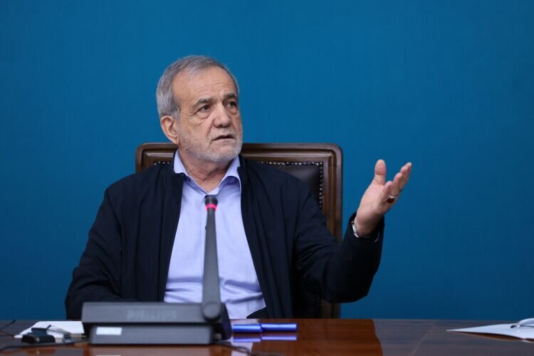 پزشکیان: نرخ سوم بنزین بیش از ۱۰ هزار تومان نخواهد بود