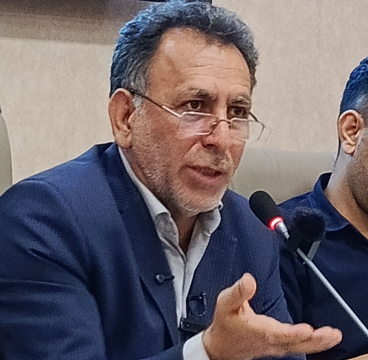 توسعه ورزش لرستان با رفیقبازی ممکن نیست