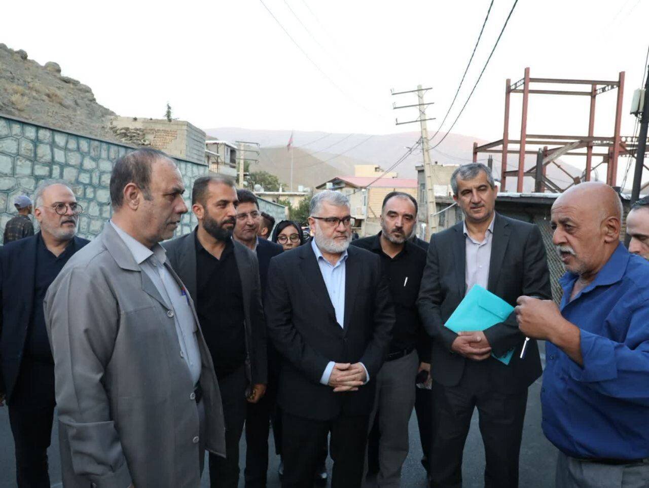معتمدیان پای سخنان اهالی کشار علیا/ دستور برای بررسی کارشناسی مطالبات روستا