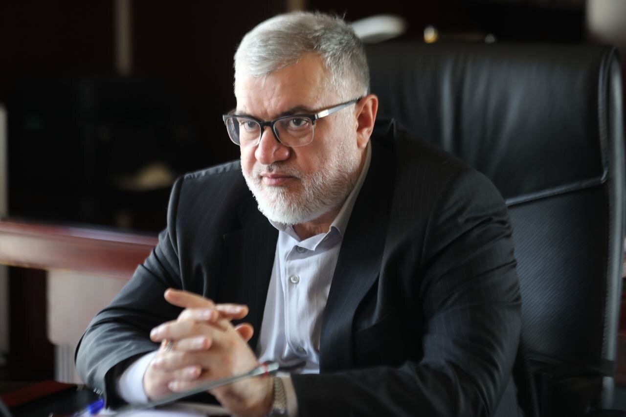 پیگیری مسائل مناطق مختلف شهرستان تهران در نشست استاندار با مدیران فرمانداری
