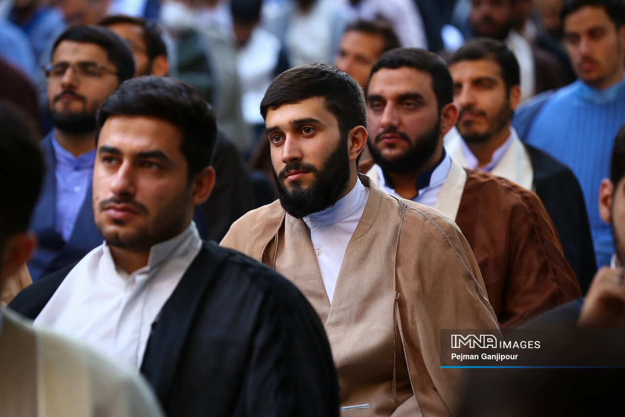 آغاز سال تحصیلی حوزههای علمیه با سخنرانی آیتالله سبحانی