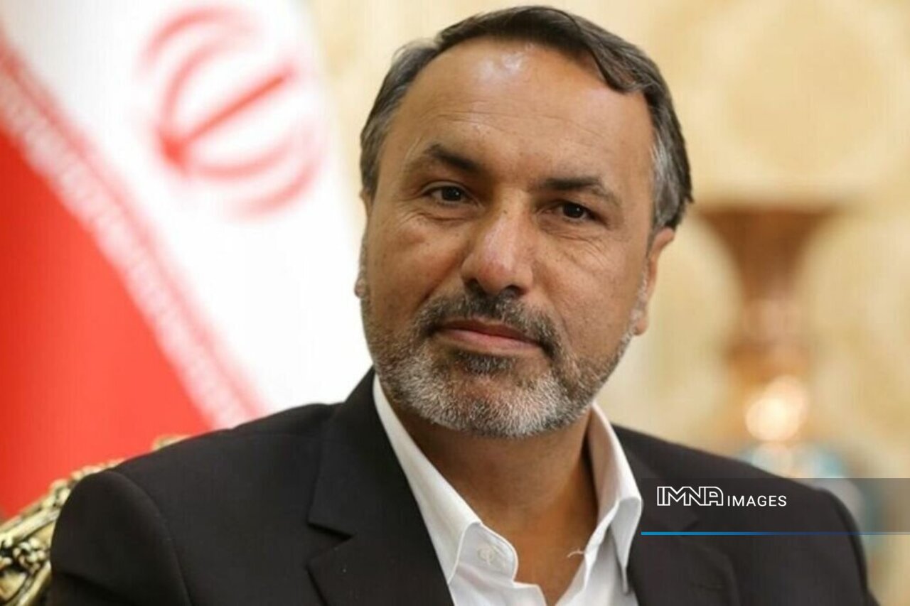 رئیس کمیسیون عمران مجلس: منابع تقویت حملونقل عمومی از مولدسازی اموال مازاد دولت تأمین شود