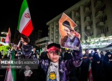 دستهایکوچک و پرچمهایبزرگ؛کودکان چگونهشبهای ایران راتجربه میکنند – خبرگزاری مهر | اخبار ایران و جهان