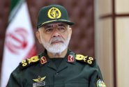 سرلشکر عبداللهی: تسلیم نمیشویم و دشمن هم در جنگ نرم پیروز نخواهد شد