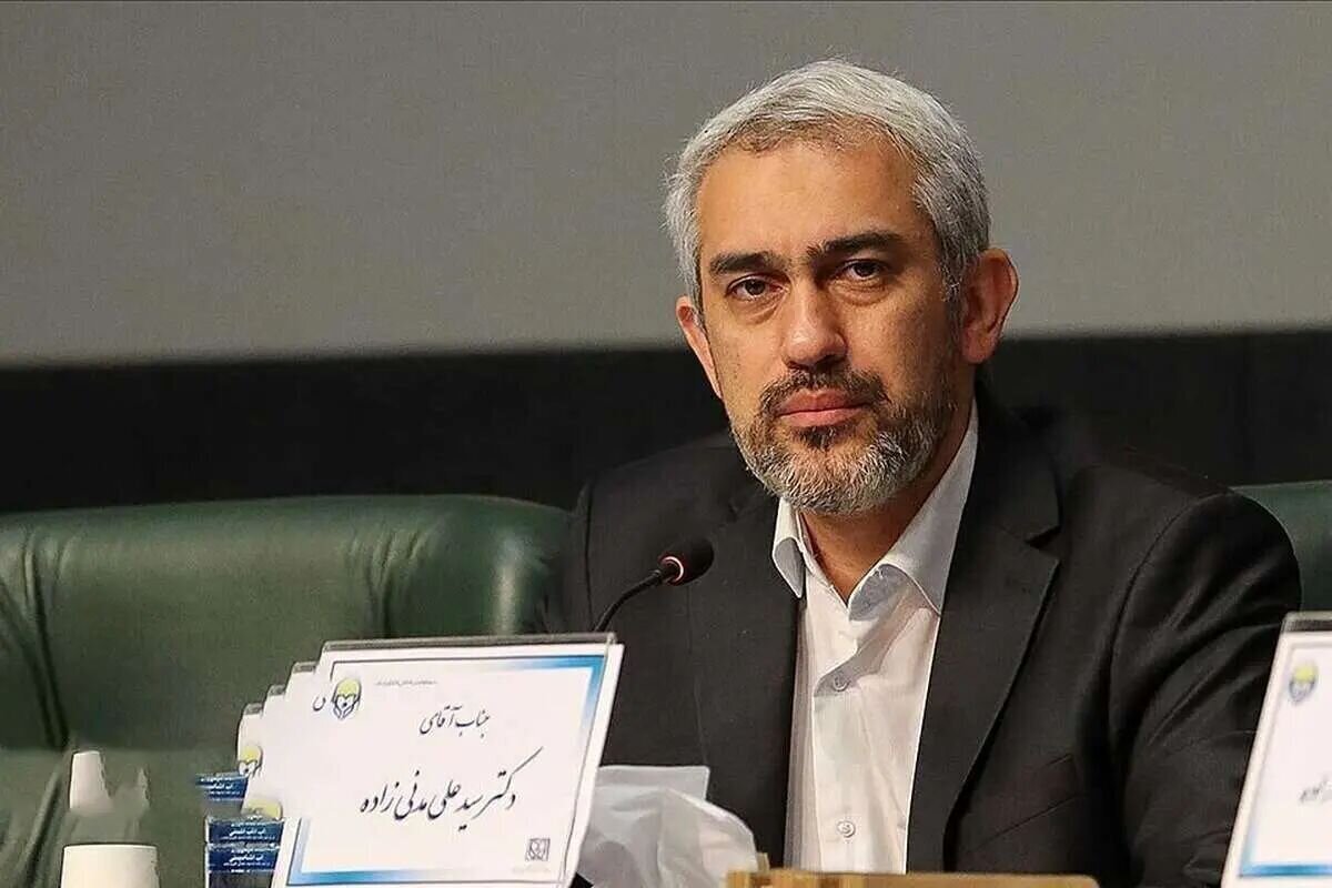 کارت زرد نمایندگان به وزیر اقتصاد درباره گرانیهای اخیر