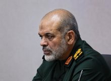 هیچ قدرت فرامنطقهای حق ندارد در تنگه هرمز مداخله کند
