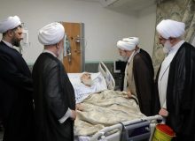 عیادت نمایندگان رهبر انقلاب از آیتالله نوری همدانی