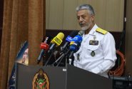 امیر دریادار سیاری: تنگه هرمز بسته است؛ عبور باید با هماهنگی باشد