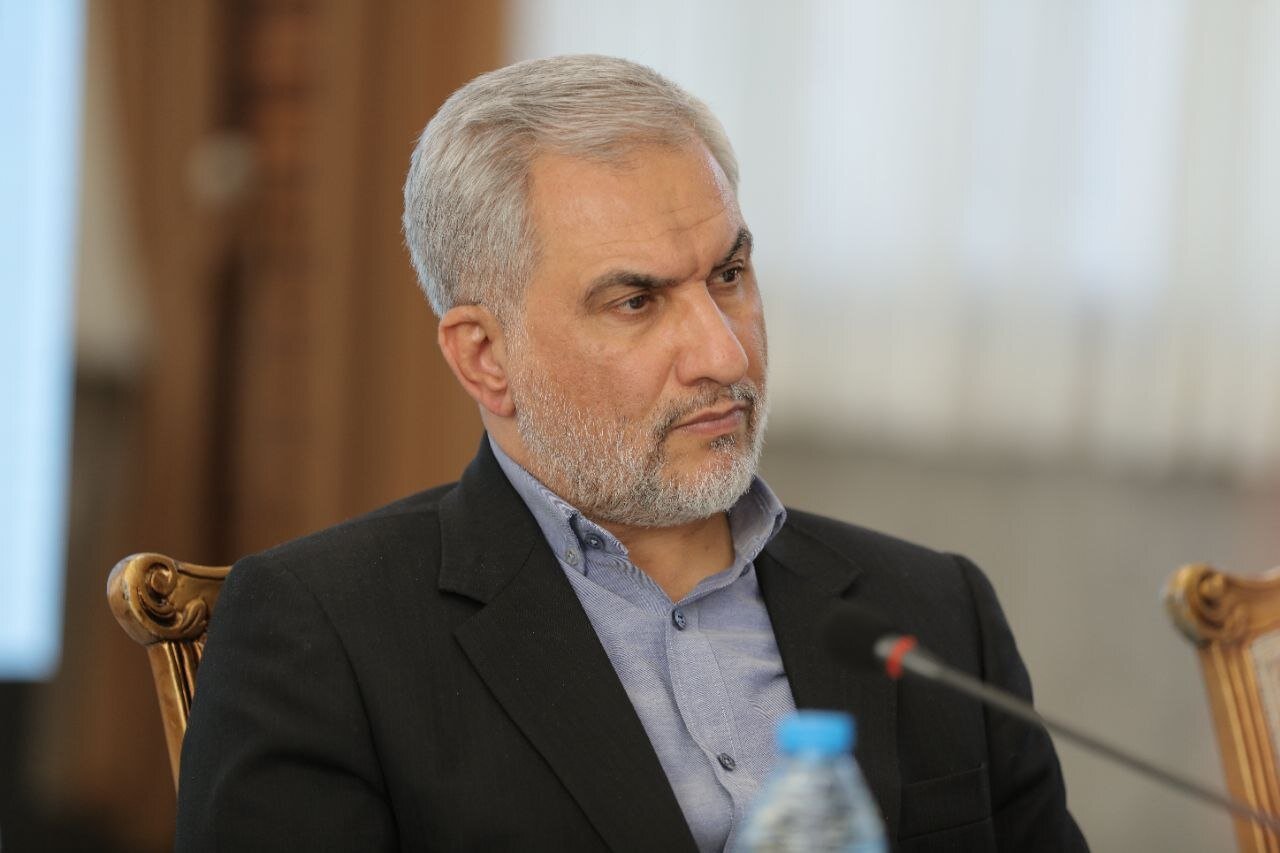 قدردانی معاون پارلمانی رئیس جمهور از رای اعتماد نمایندگان به وزیر دفاع