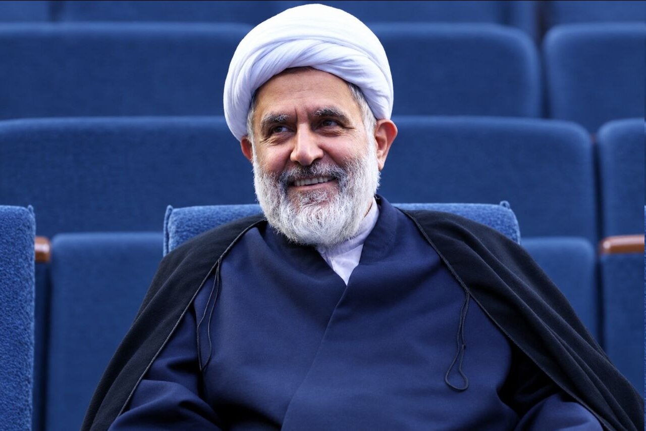 رئیس سازمان بسیج: اطمینان دارم افقهای تازهای در صنایع دفاعی گشوده میشود